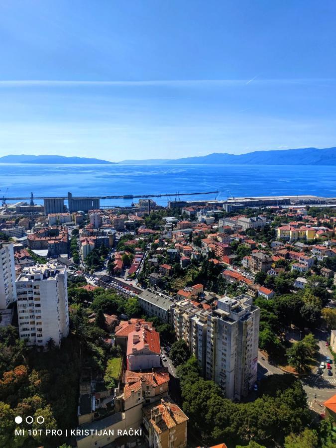Under The Sky Lägenhet Rijeka Exteriör bild